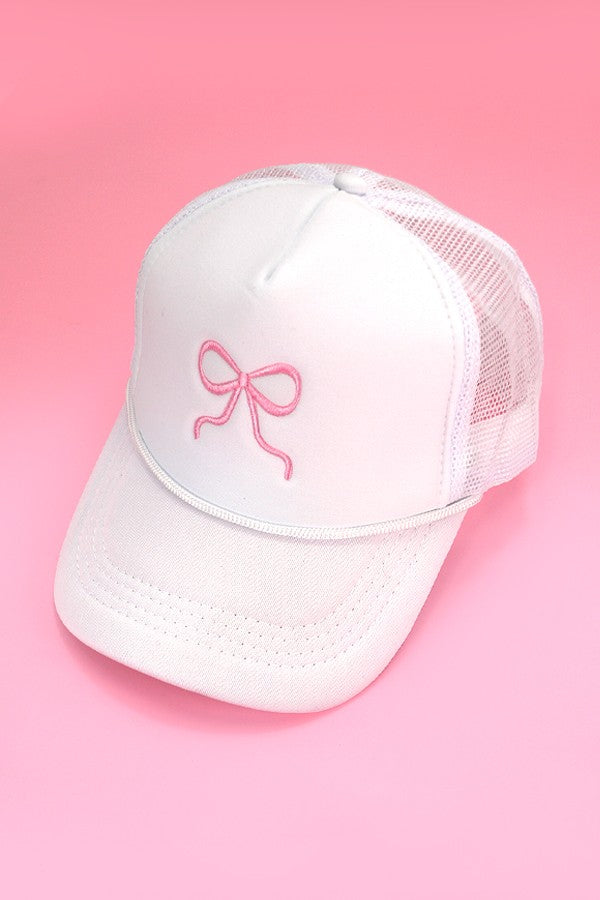 Whitley White Embroidered Bow Hat