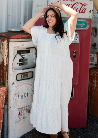 White woven pattern dress with tiered skirt