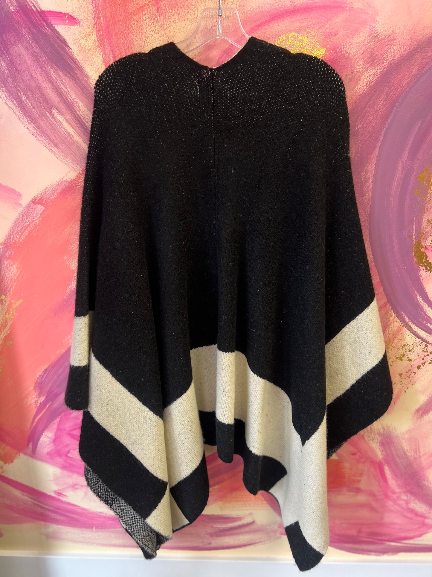 (OS) Pancho Sweater