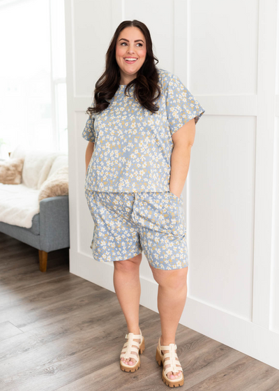 Plus size blue floral top