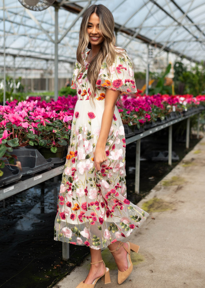 Magenta floral embroidered mesh dress with short sleeves