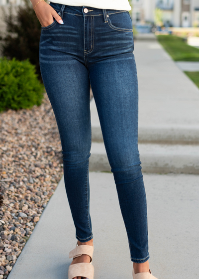 Dark high rise skinny jeans