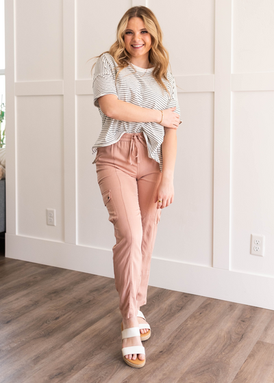 Dusty peach cargo jogger with side pockets