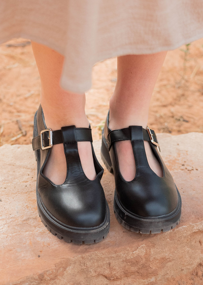 Black mary jane shoes