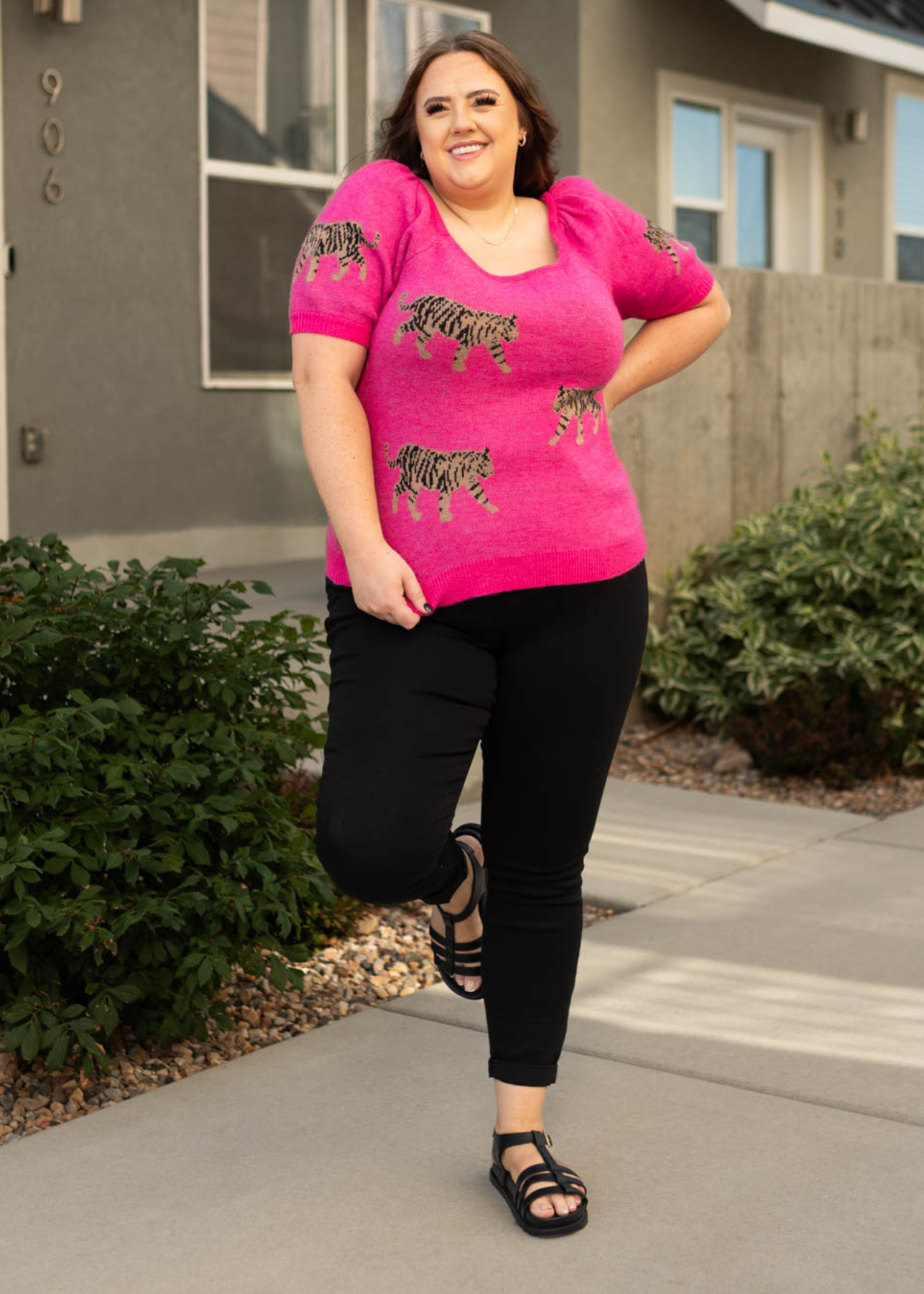 Ankle length plus size black jeans