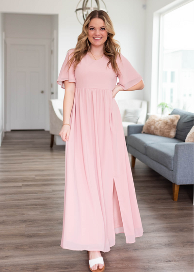 Blush chiffon dress with short sleeves