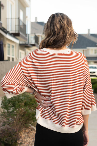 Back view of the rust stripe top