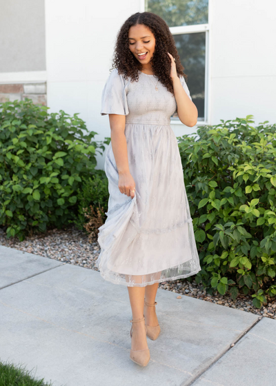 Grey floral lace dress with short sleeves