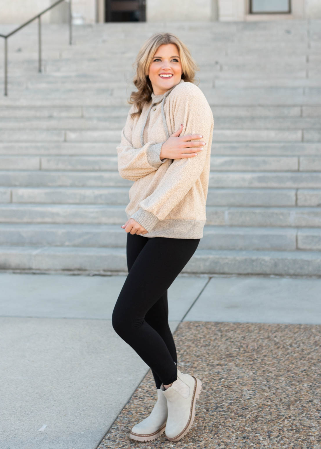 Long sleeve fuzzy ivory pullover