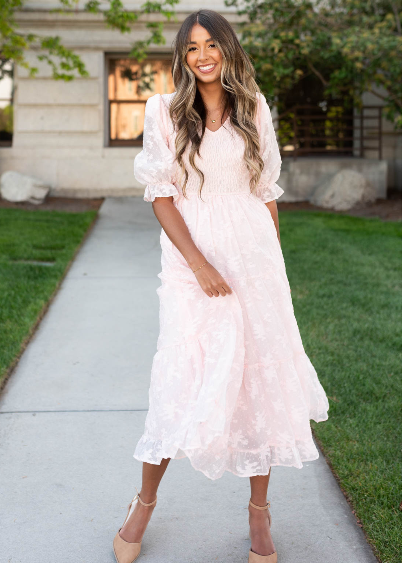 Short sleeve blush v-neck maxi dress