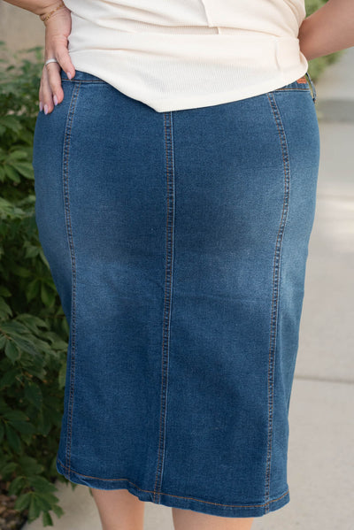 Back view of the plus size indigo button skirt