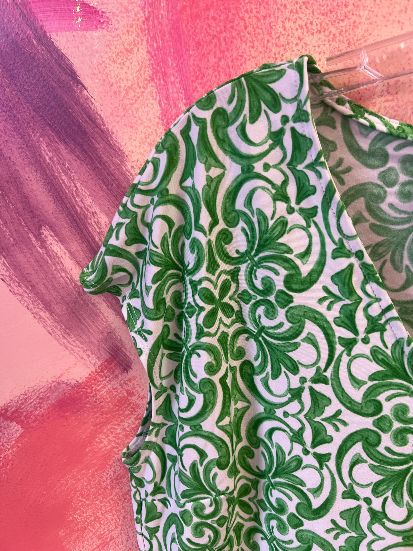 (Medium) Green Pattern Top