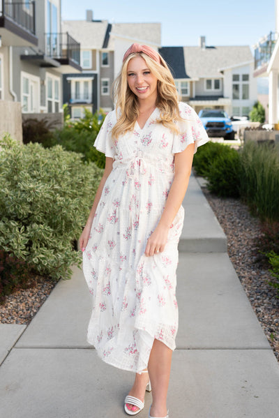 Short sleeve cream floral tiered dress