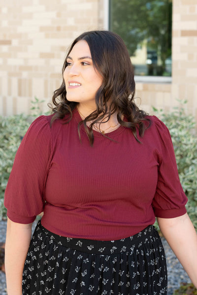 Plus size basic burgundy top with short sleeves