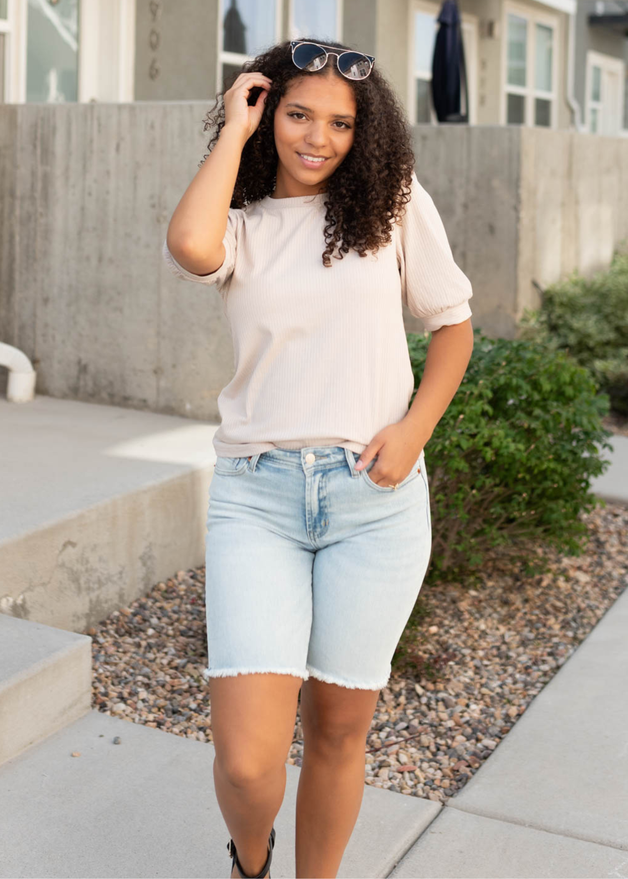 Short sleeve basic oatmeal top