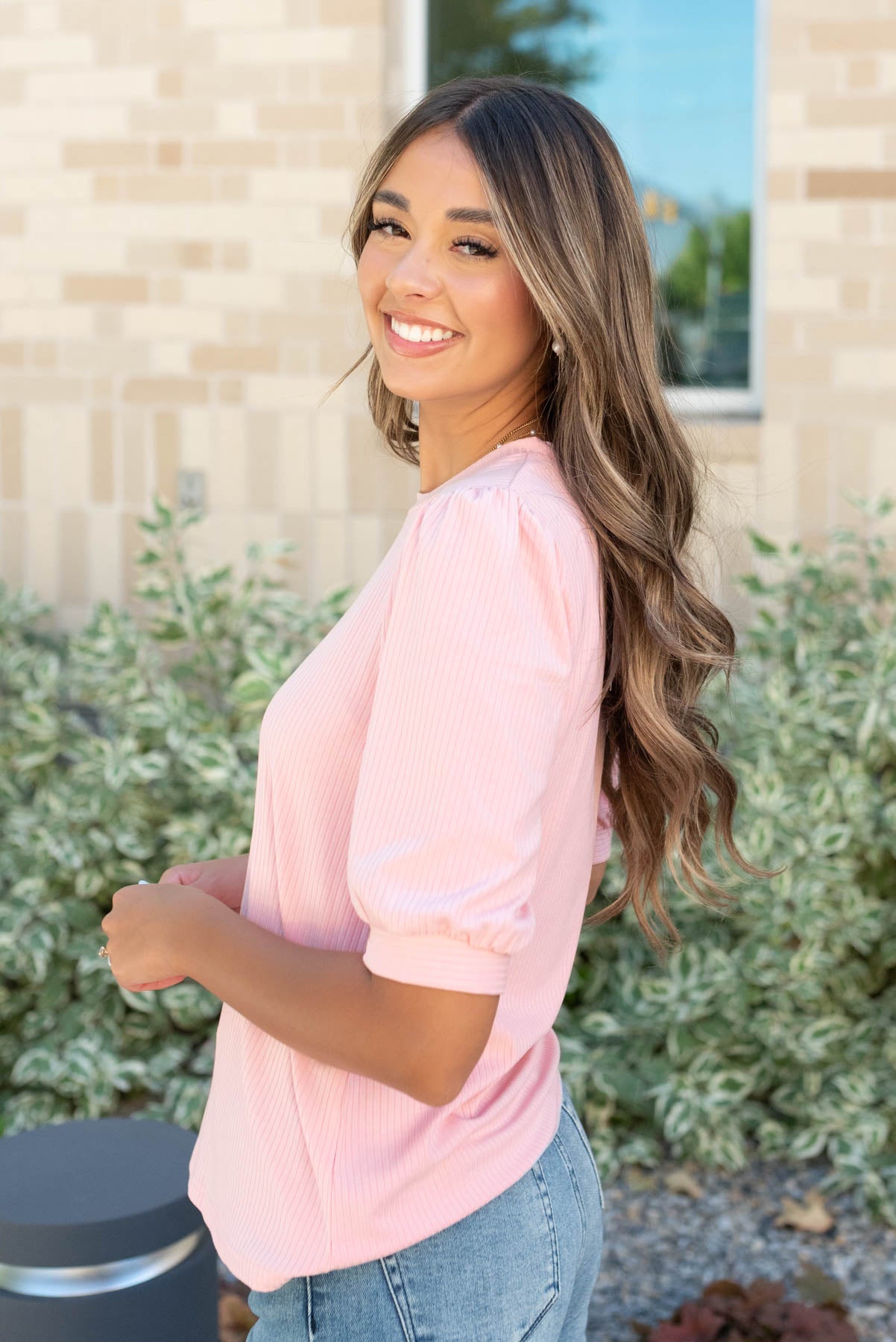 Side view of the basic pink top