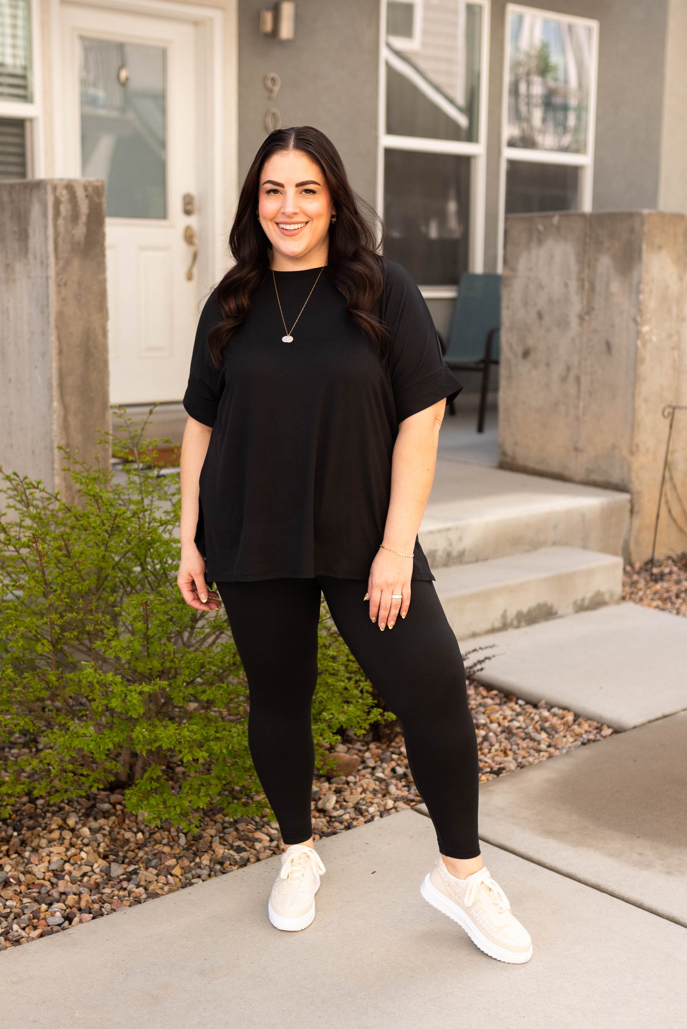 Short sleeve top and legging plus size black set