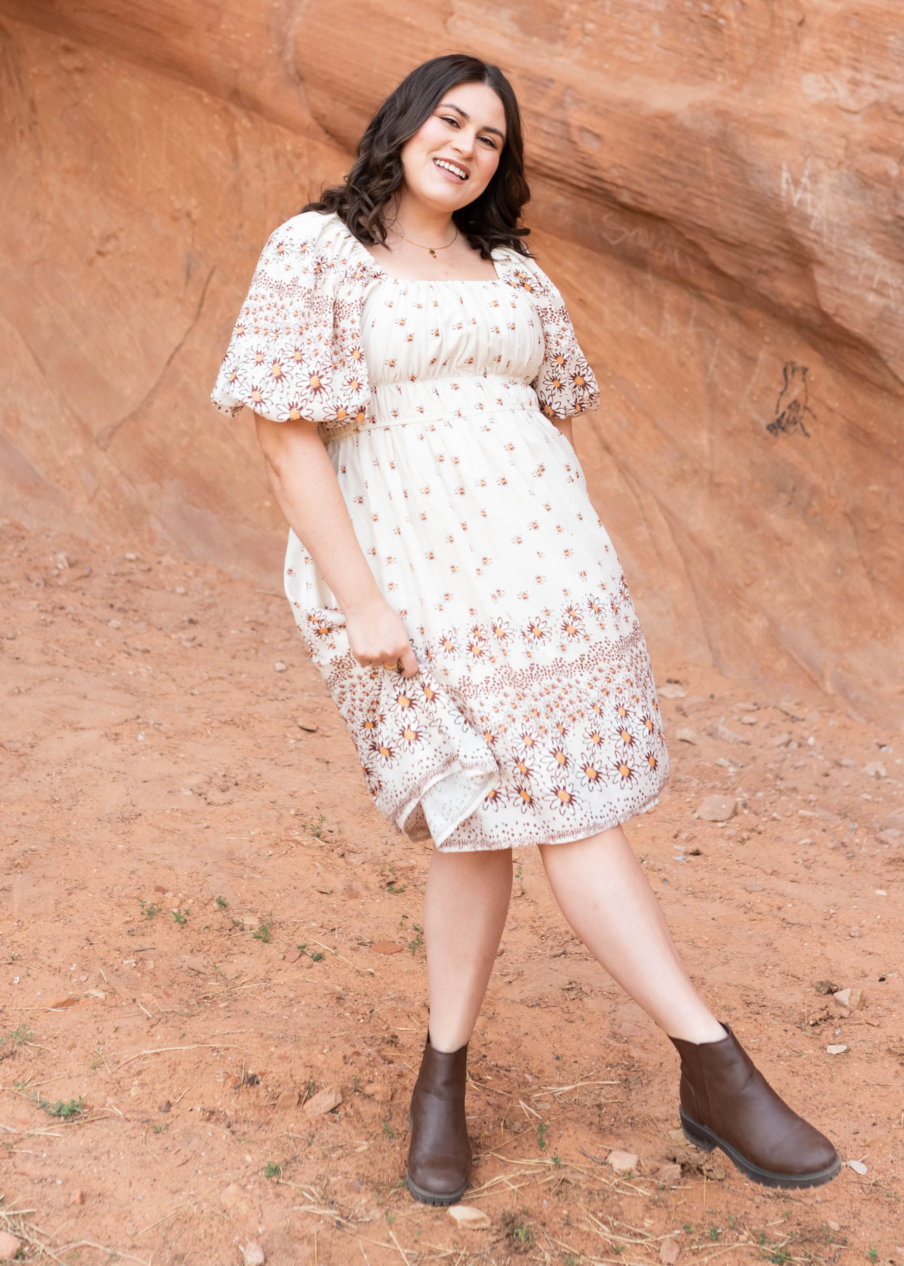 High waisted plus size beige daisy dress