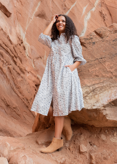 3/4 sleeve blue floral button dress