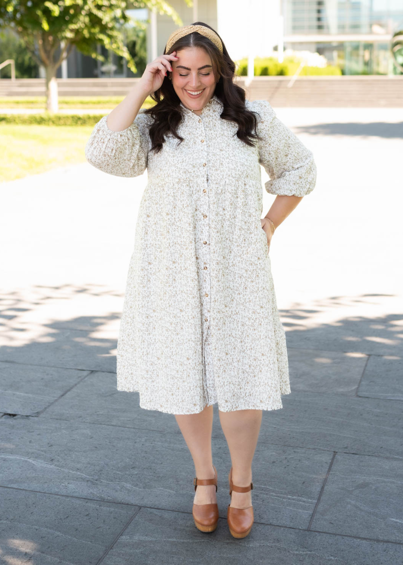 Plus size 3/4 sleeve taupe floral button dress