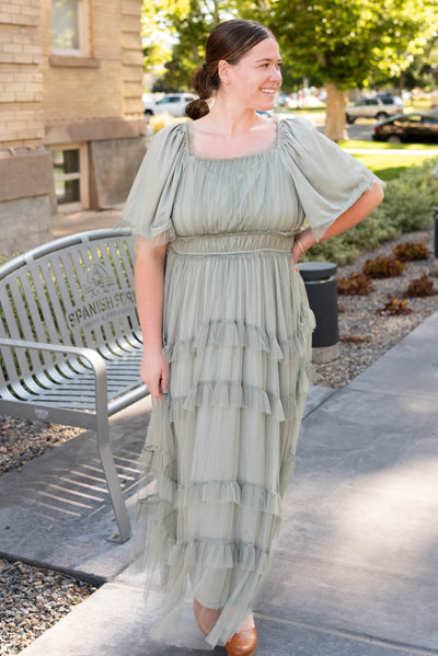 Short sleeve plus size sage maxi dress