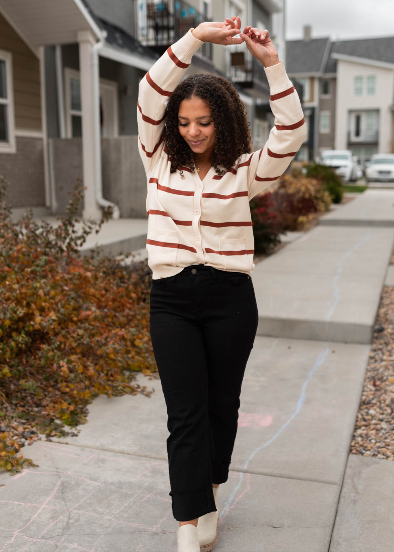 Oat stripe cardigan with burgundy stripes