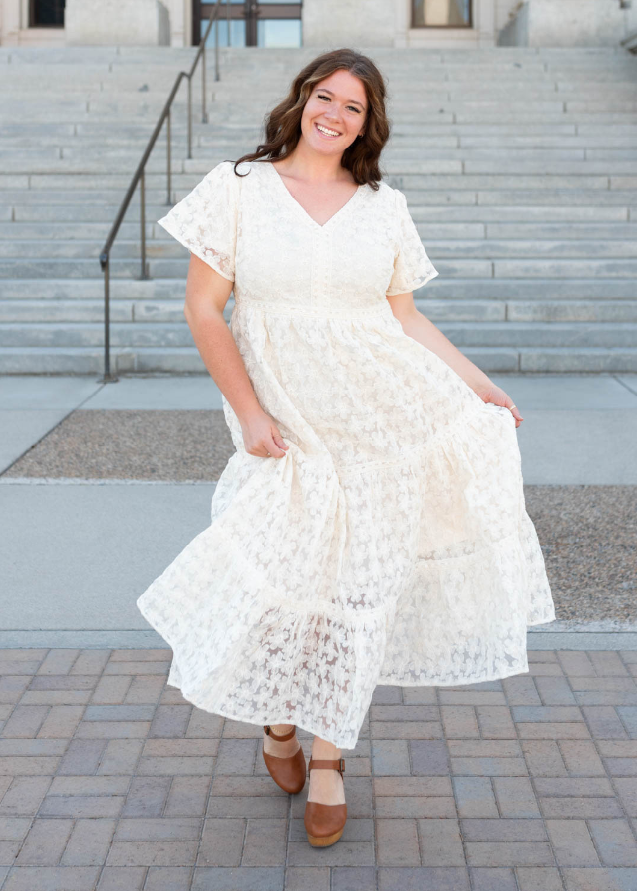 Plus size cream floral lace dress with short sleeves