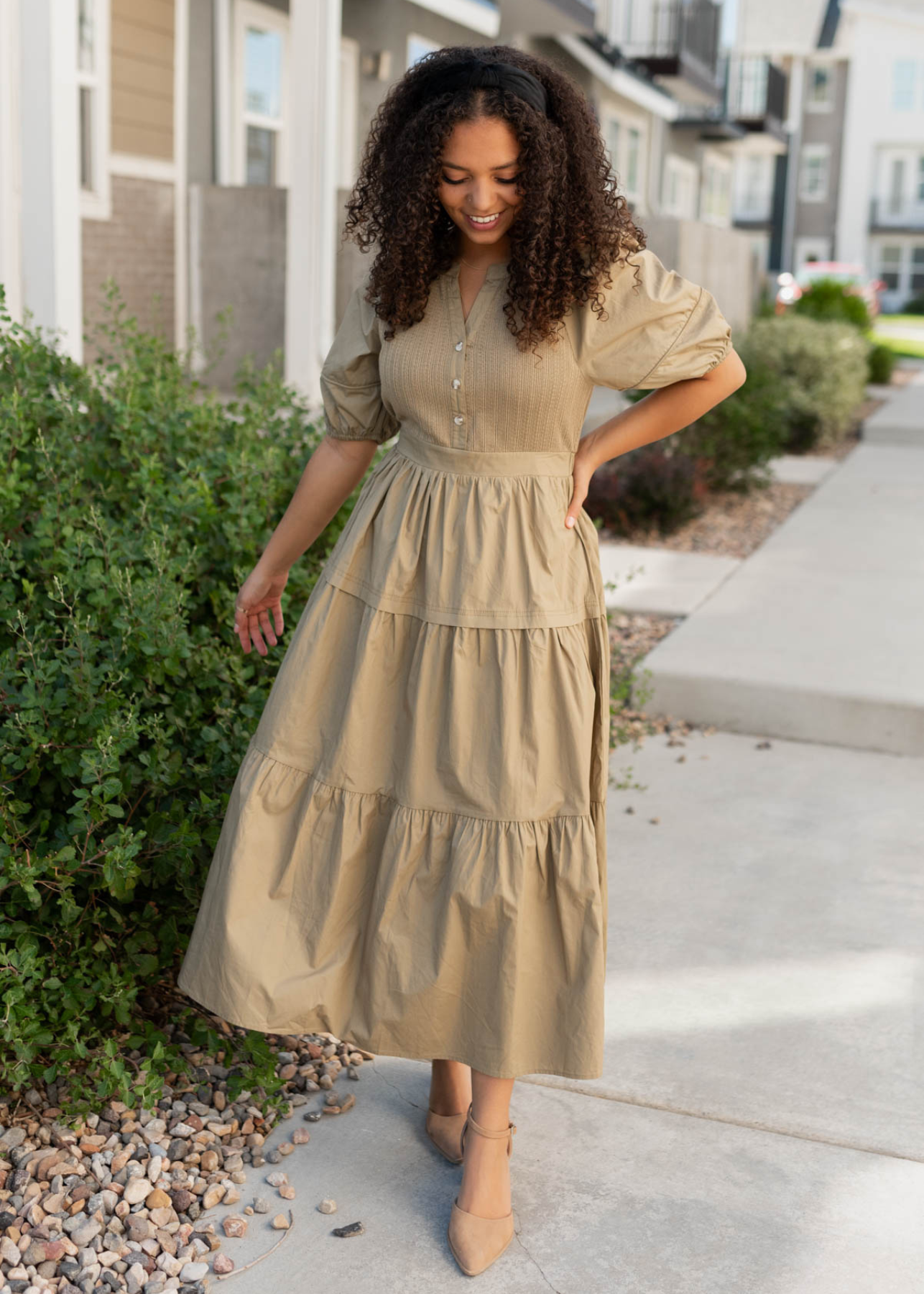 Short sleeve light olive poplin bodice dress