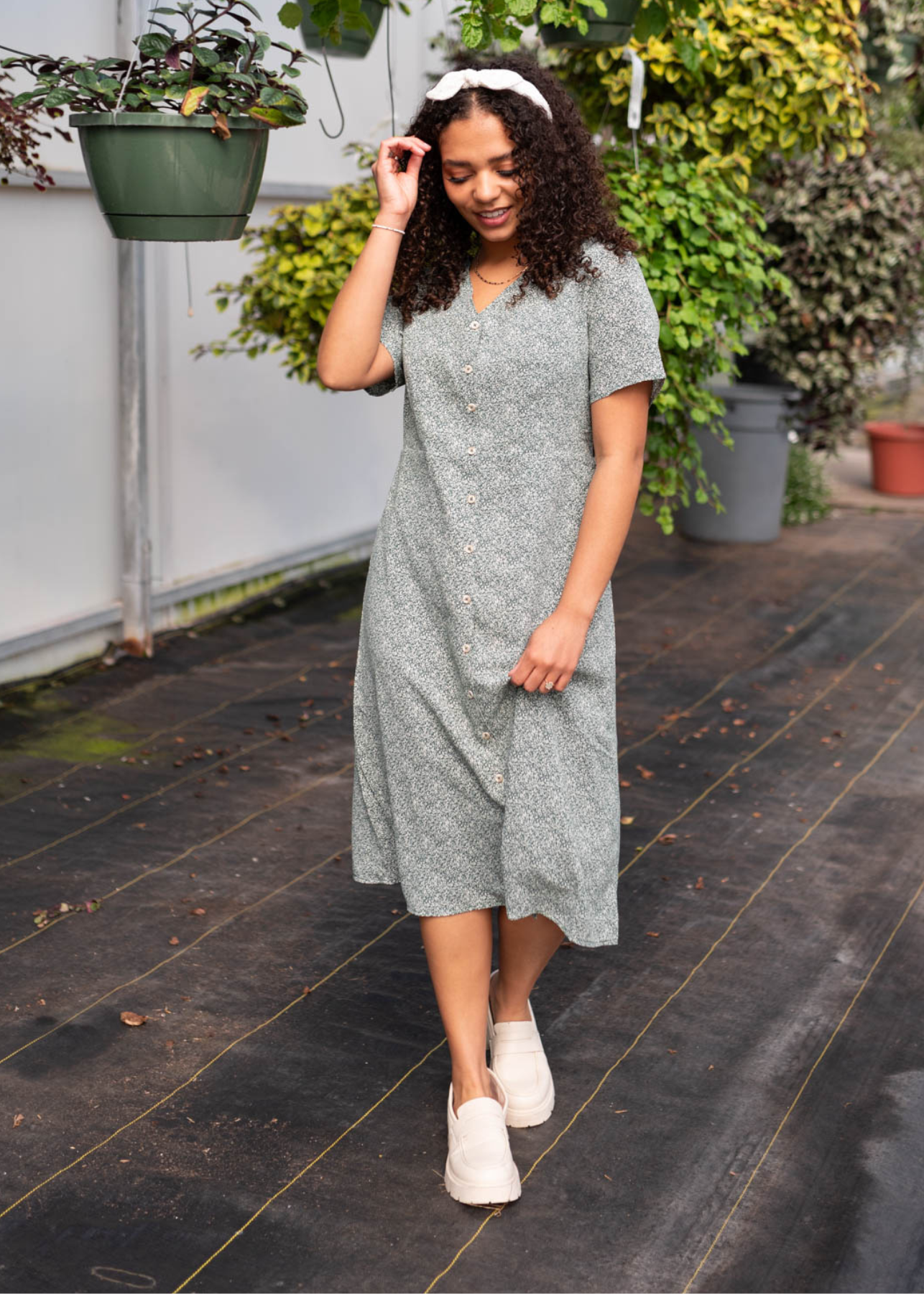 Short sleeve deep green button down dress