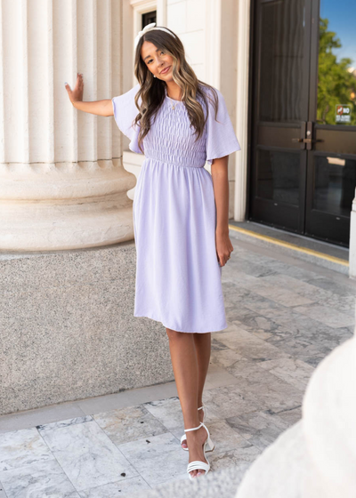 Dusty purple midi dress with short sleeves