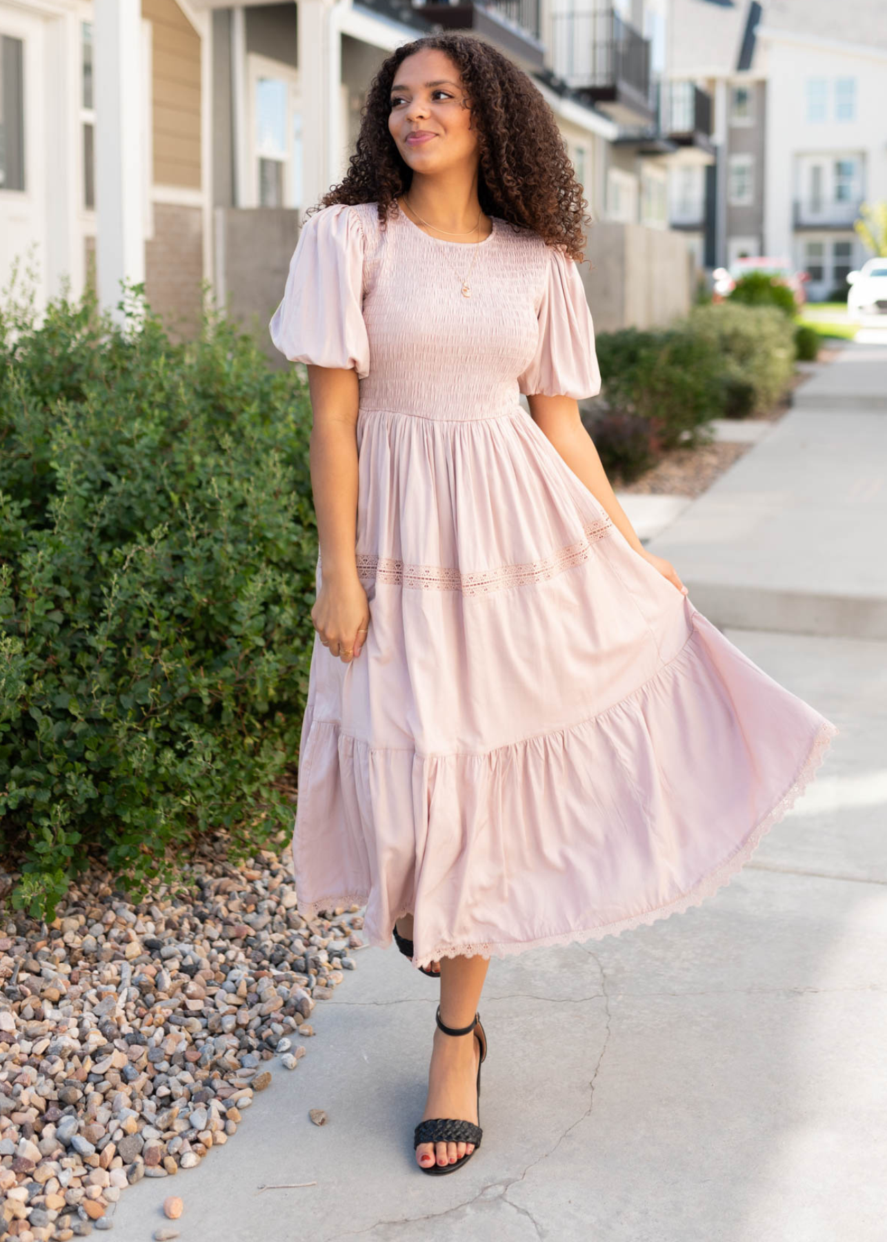 Short sleeve on the blush dress