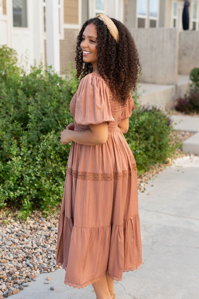 Side view chestnut dress 