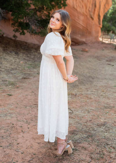 Short sleeve white flroal square neck dress