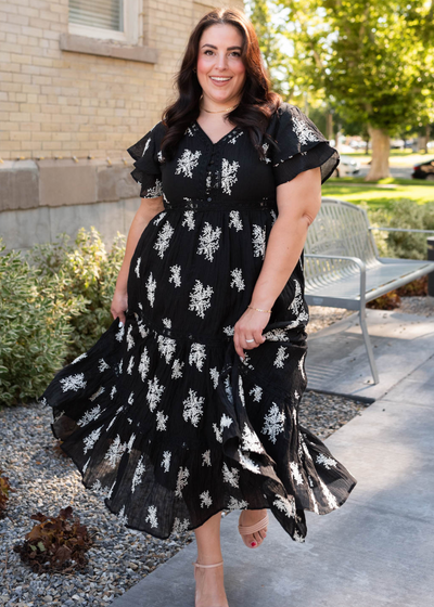 3x plus size black embroidered tiered dress