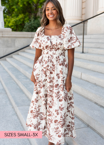Mocha floral tiered dress with short sleeves