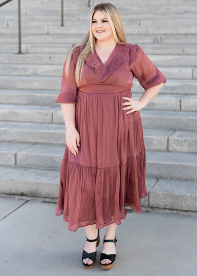 Short sleeve plus size mahogany layered dress