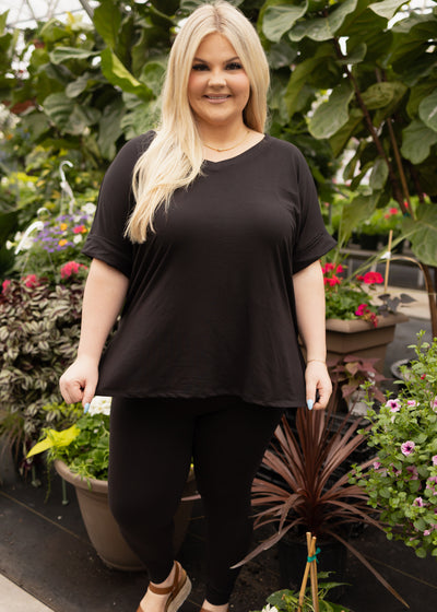 Plus size short sleeve black legging set