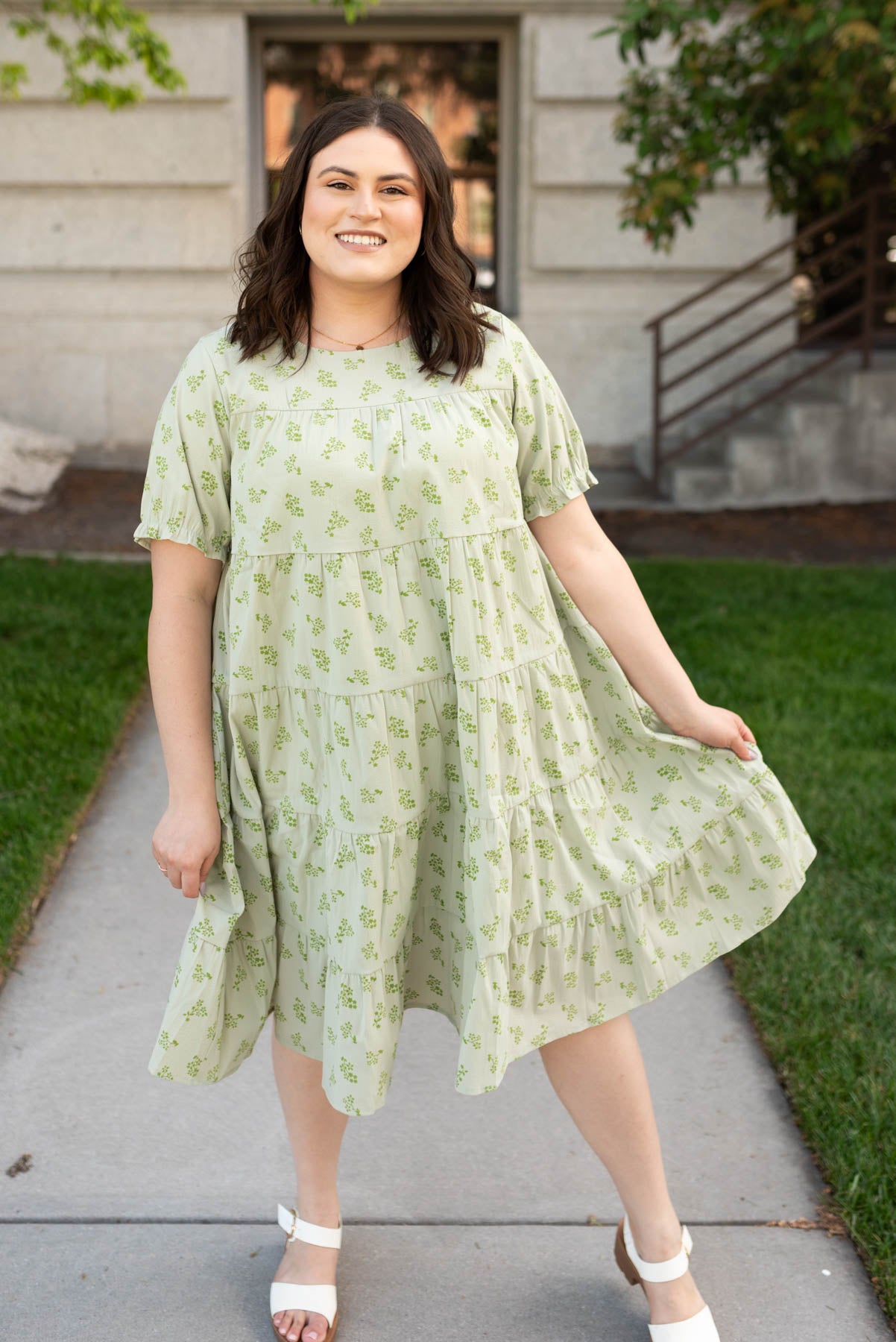 1X plus size green tiered dress