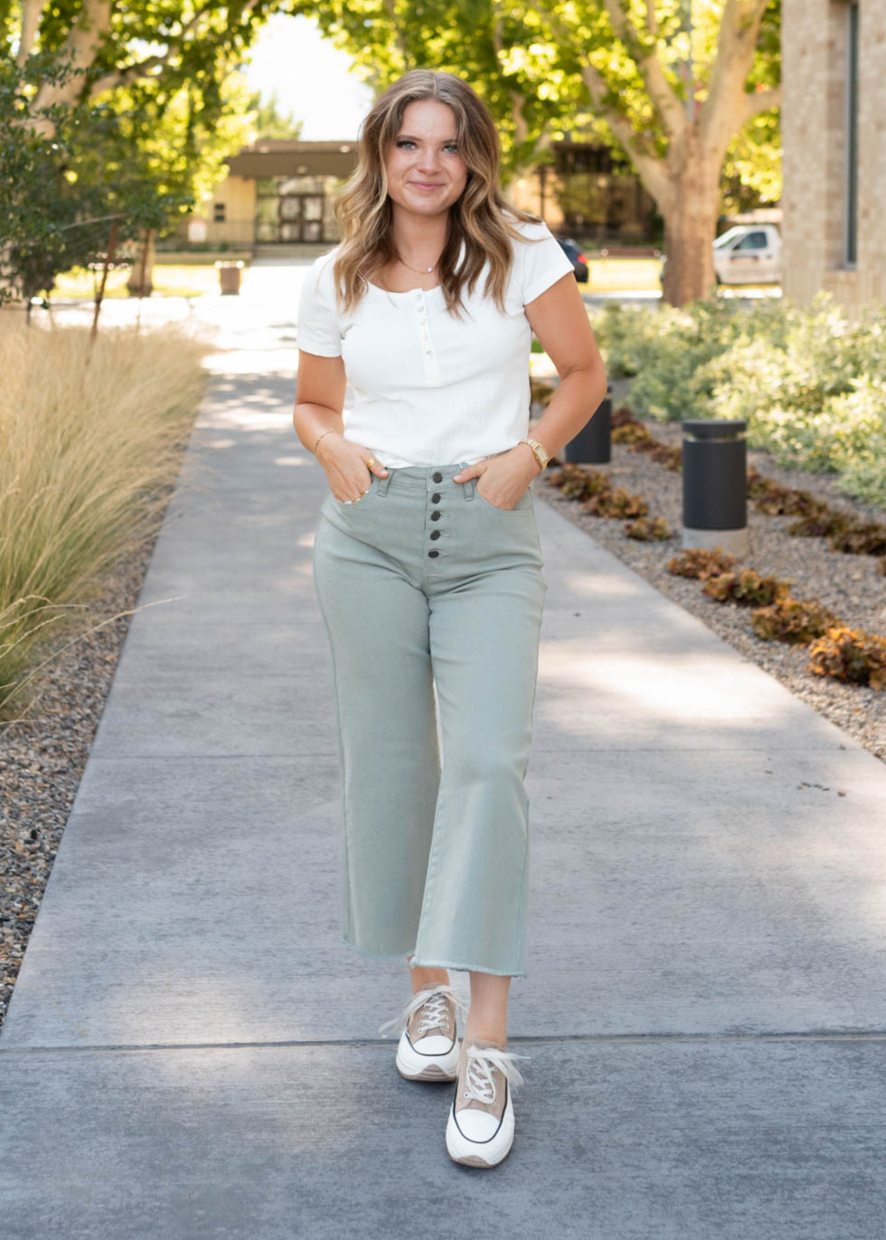 Short sleeve ivory ribbed top