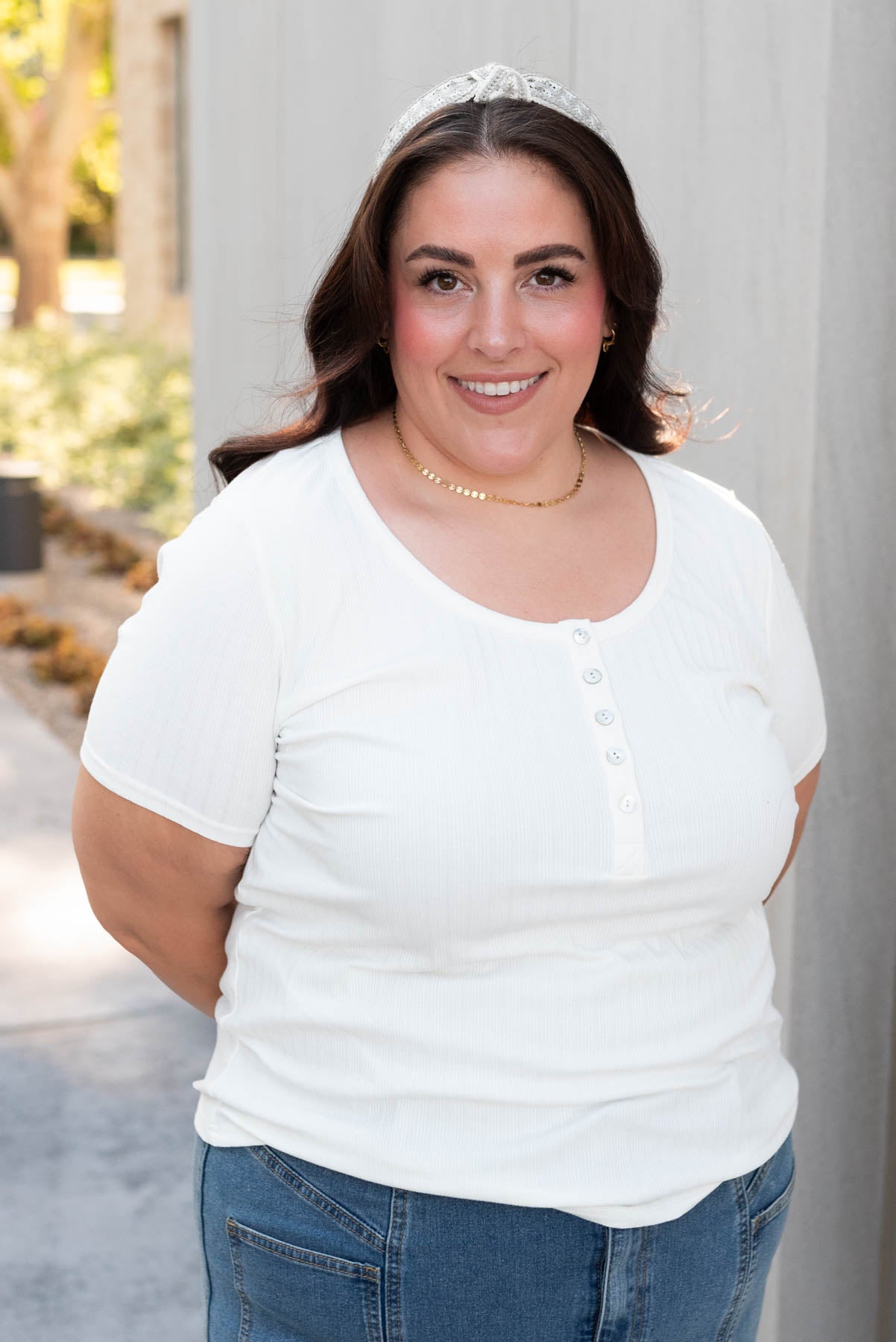 Short sleeve plus size ivory ribbed top