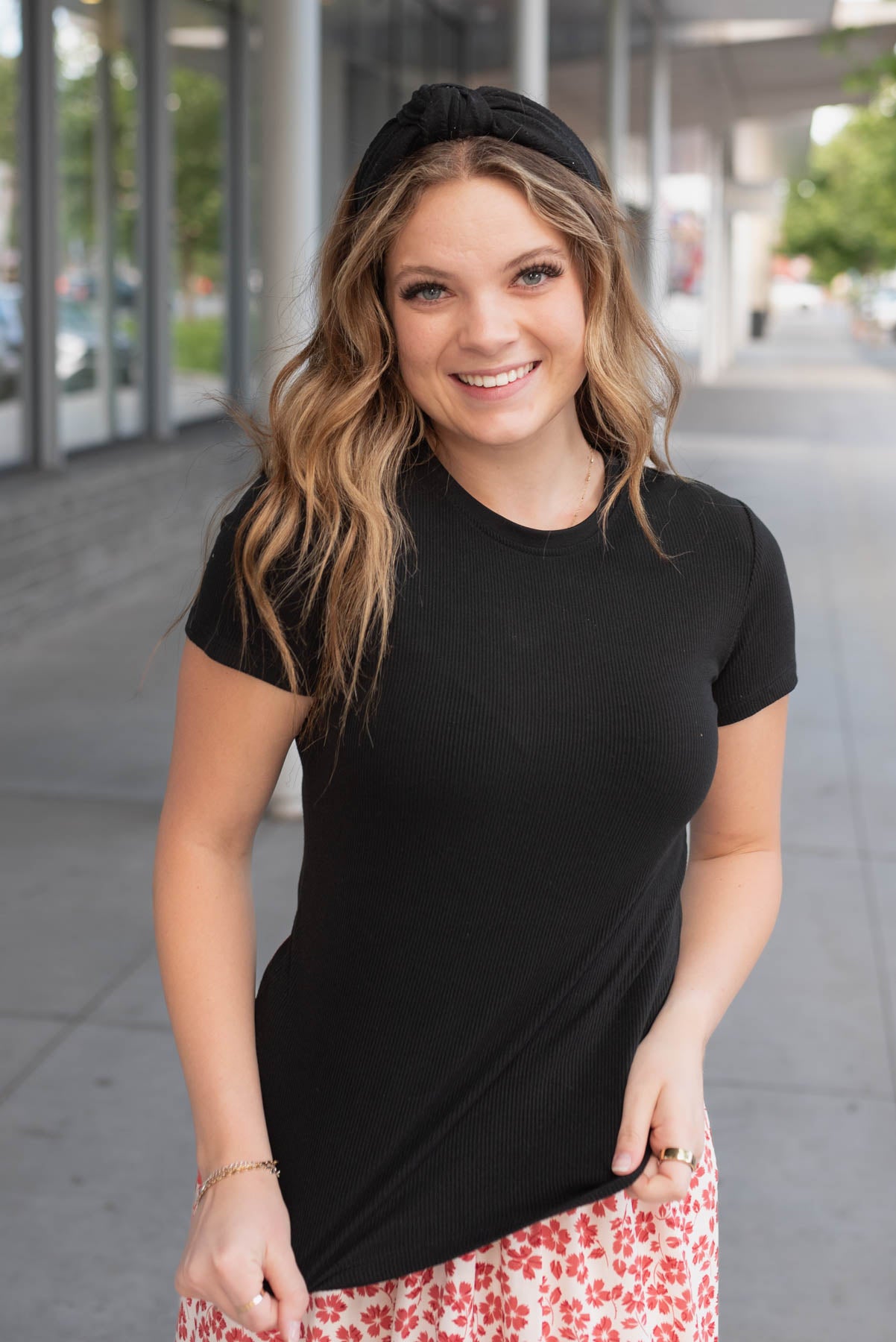 Short sleeve black ribbed top