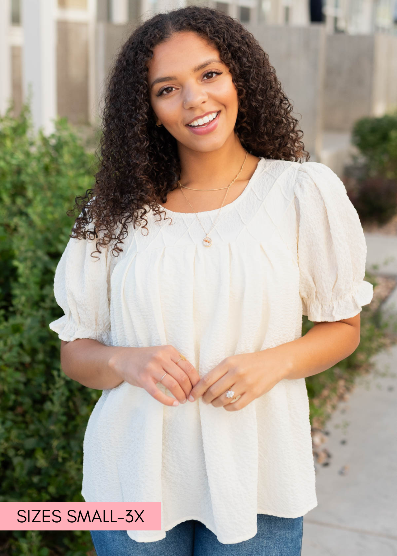 Short sleeve ivory blouse