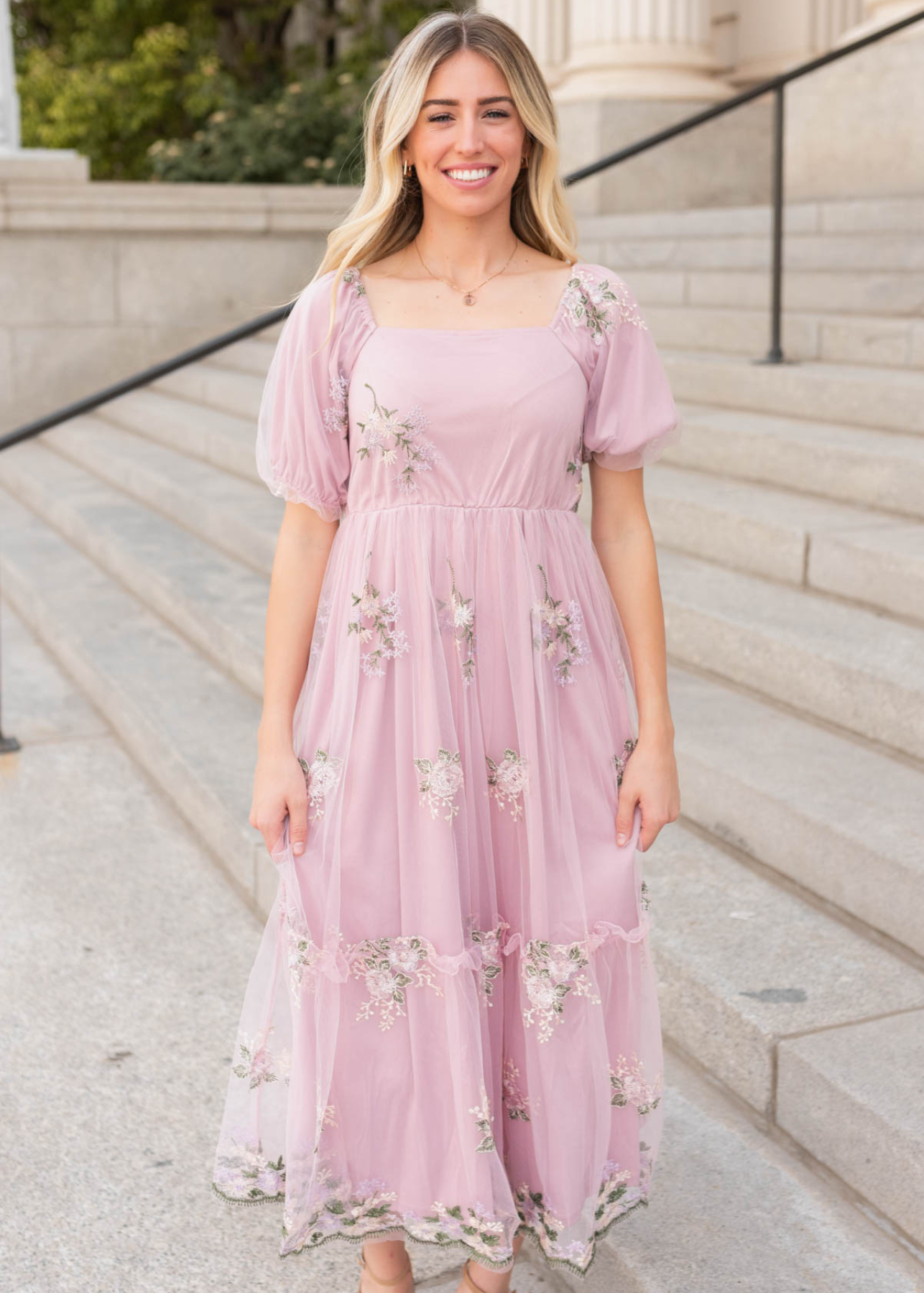 Dusty pink embroidered dress with short puff sleeves