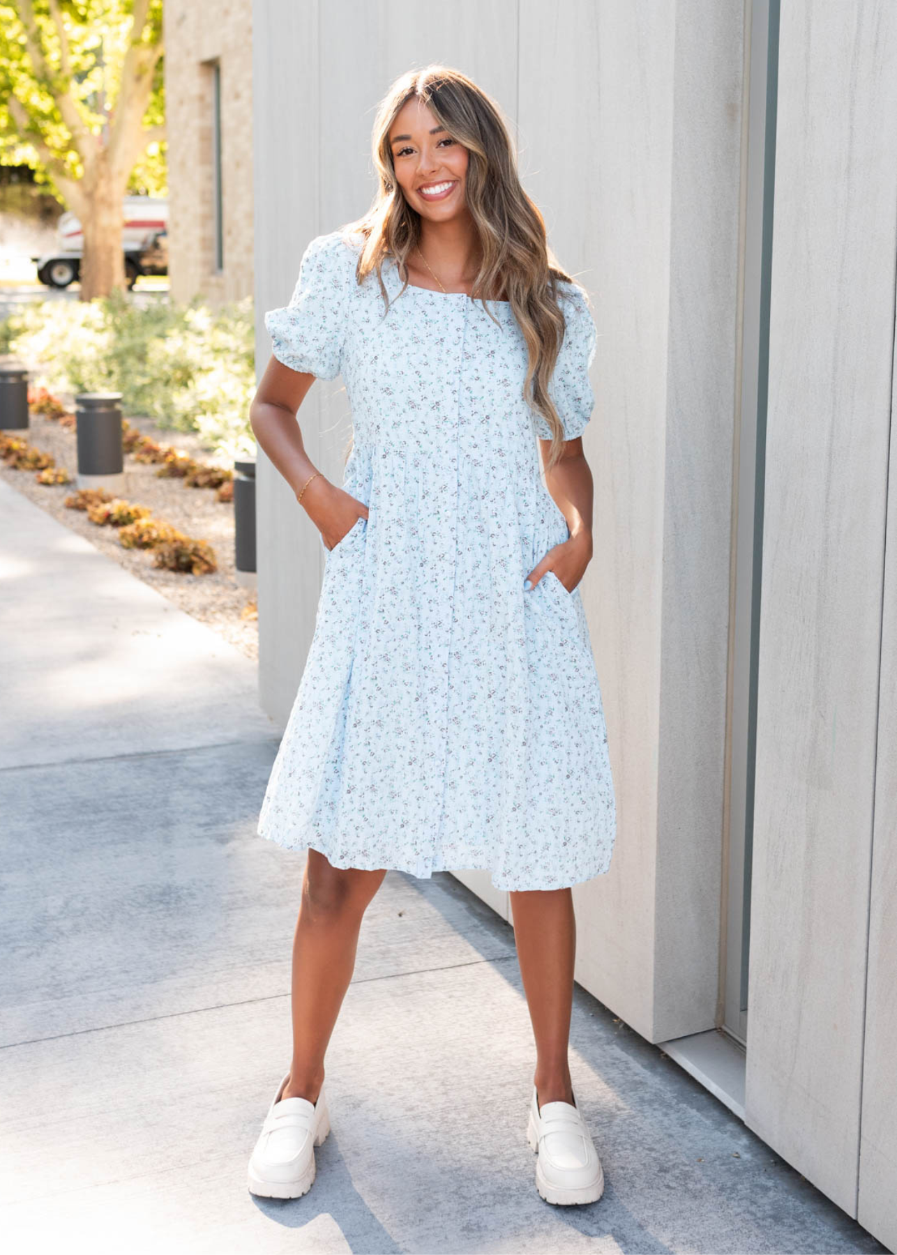 Short sleeve light blue floral dress