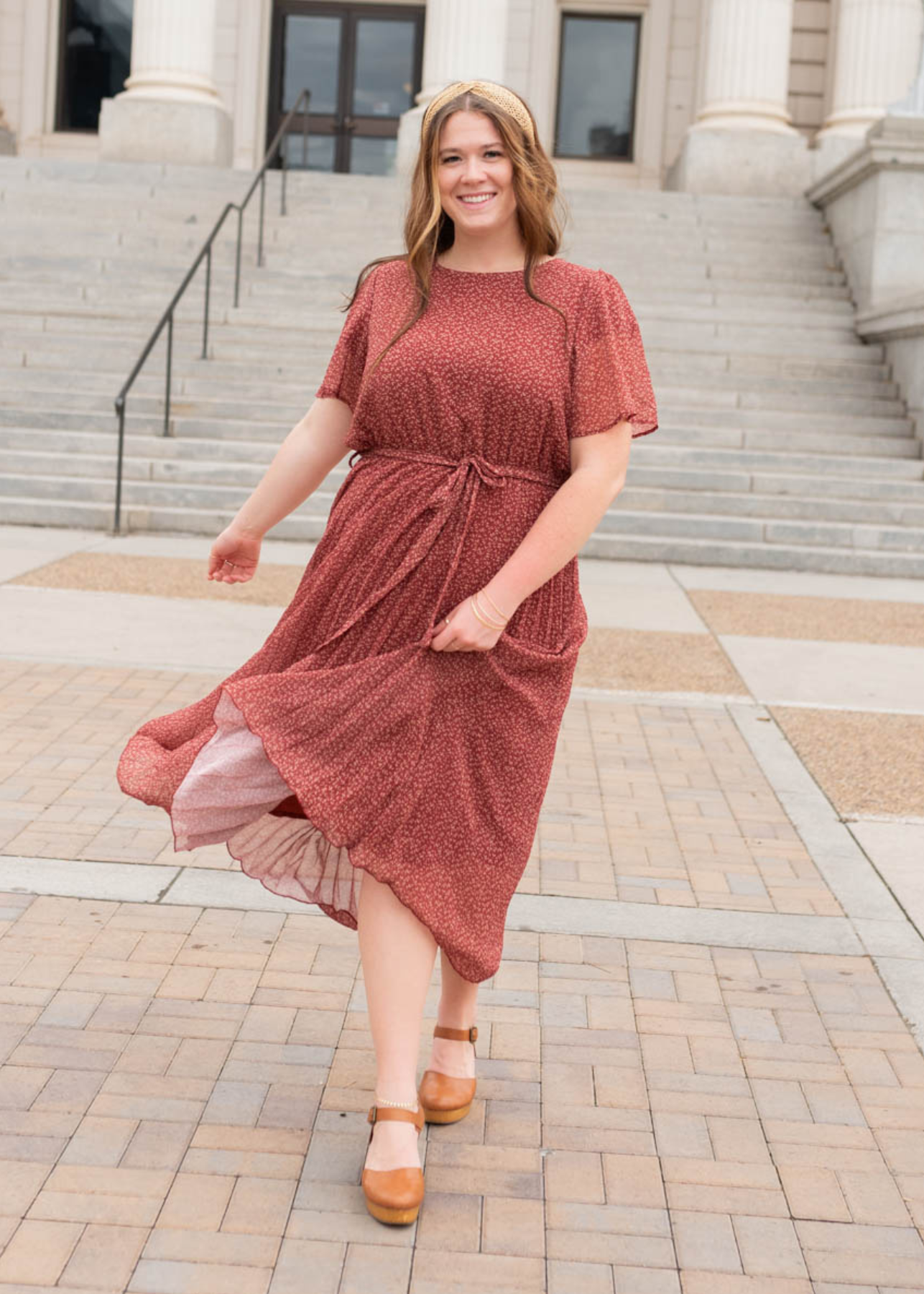 Plus size burgundy pleated tie dress with short sleeves