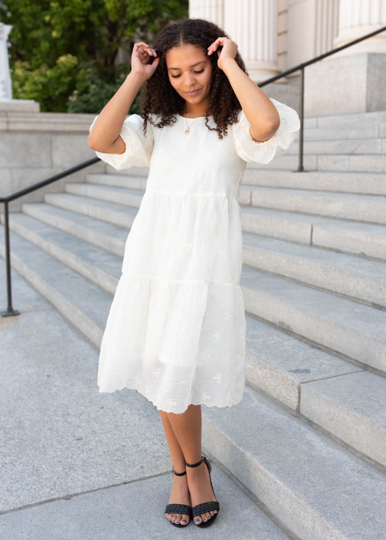 Short sleeve cream floral puff sleeve dress