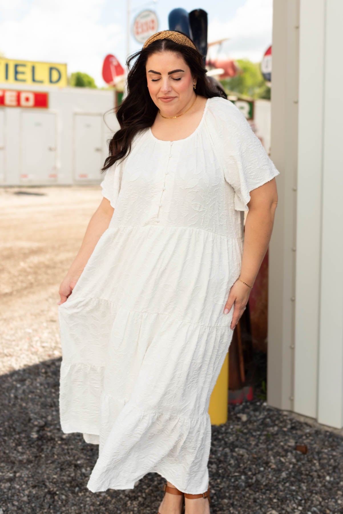 Plus size white woven pattern dress with pockets