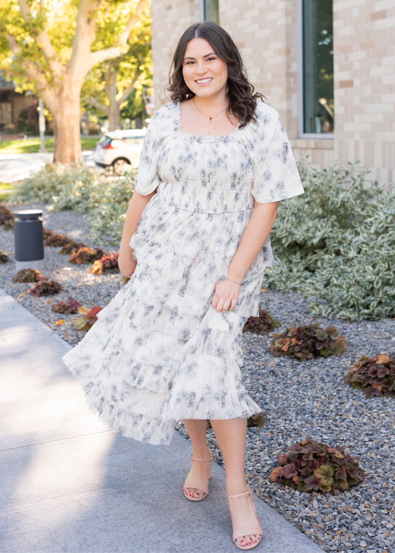 Short sleeve grey floral tiered dress in plus size