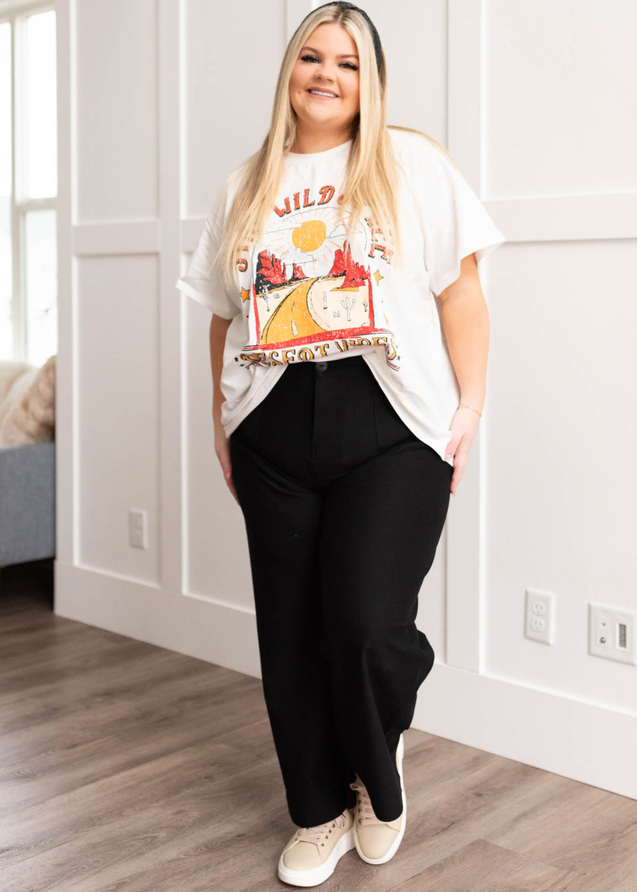 Wide leg pants in plus size