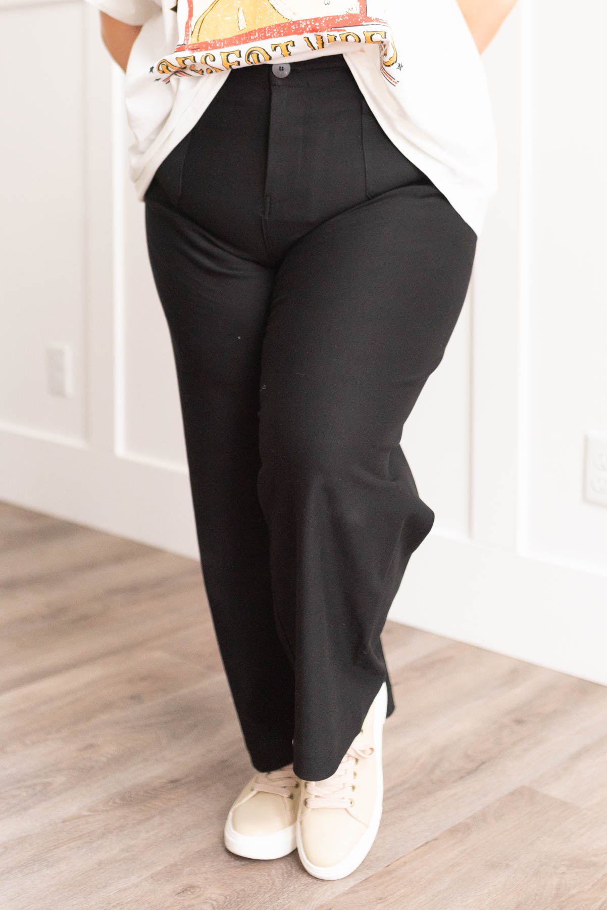 Plus size black pants with pockets